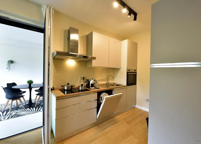 - Modern House * Bari