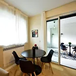 - Modern House