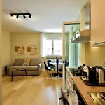 - Modern House Lejlighed Bari