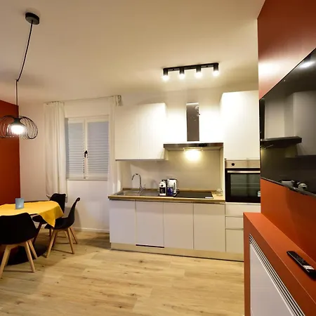 Apartment - Modern House Bari