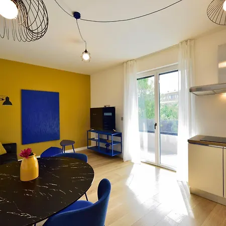 - Modern House * Bari